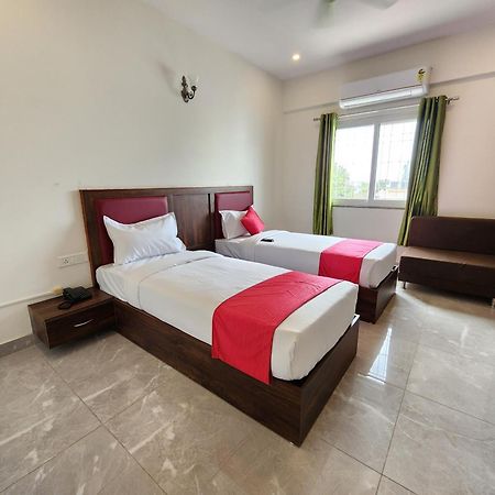 Hotel Dreams Inn Bengaluru Kültér fotó