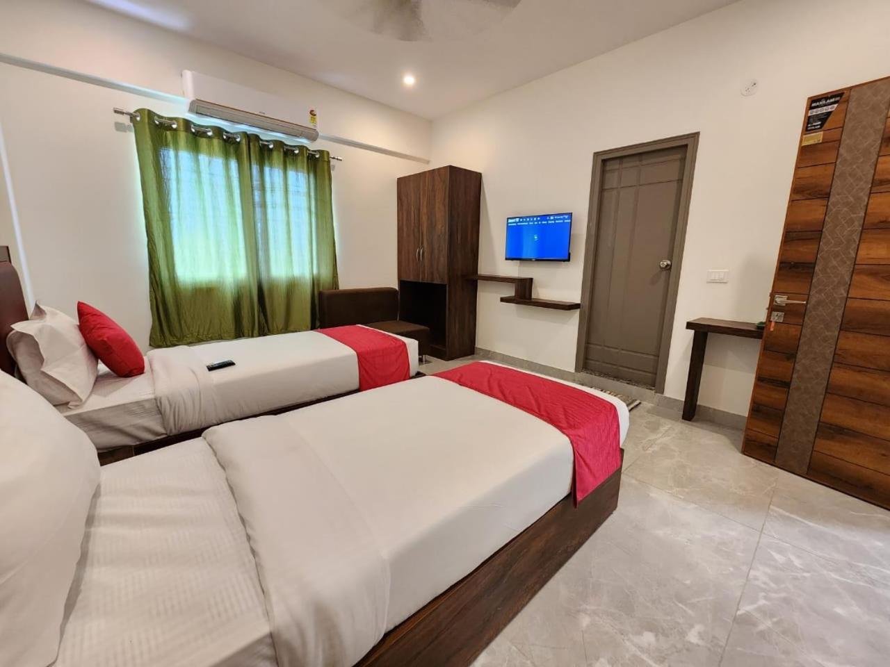 Hotel Dreams Inn Bengaluru Kültér fotó