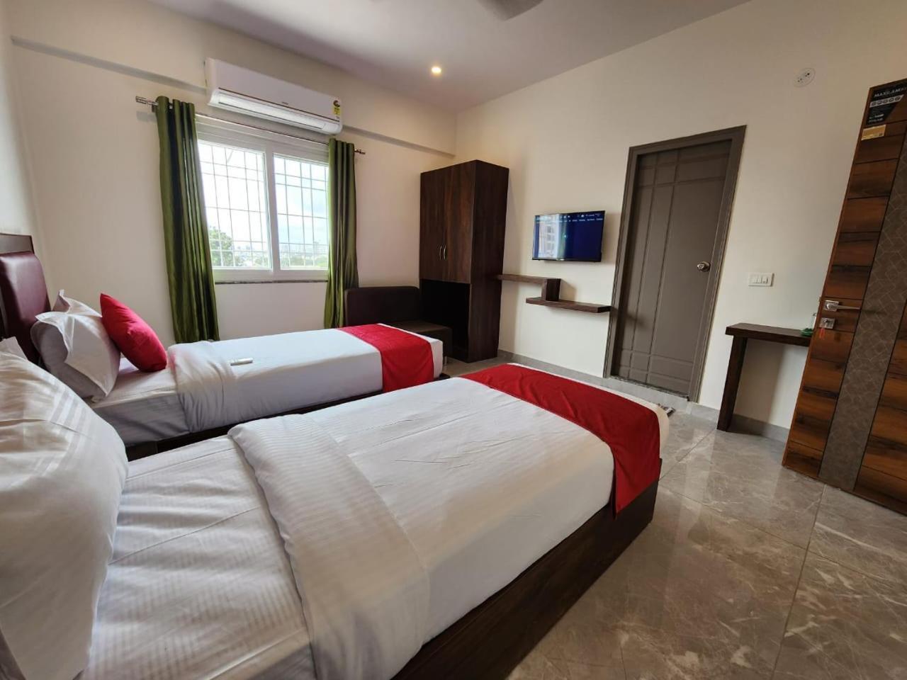 Hotel Dreams Inn Bengaluru Kültér fotó
