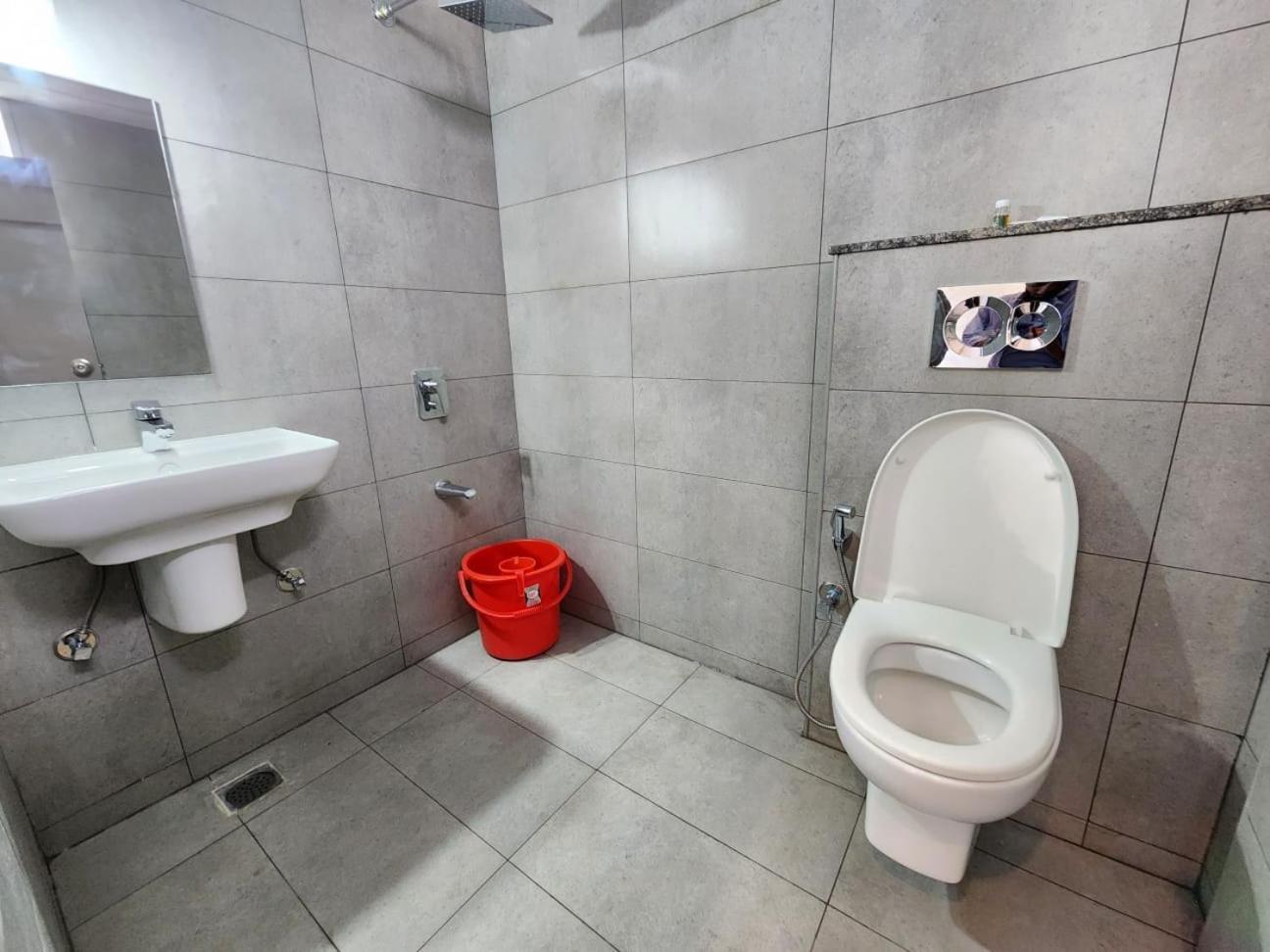 Hotel Dreams Inn Bengaluru Kültér fotó
